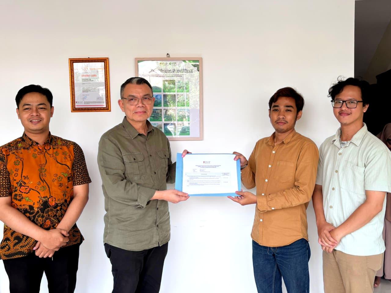 Asesmen Lapangan Sertifikasi Jarak Jauh dan Nir Kertas LSP TRI oleh BNSP