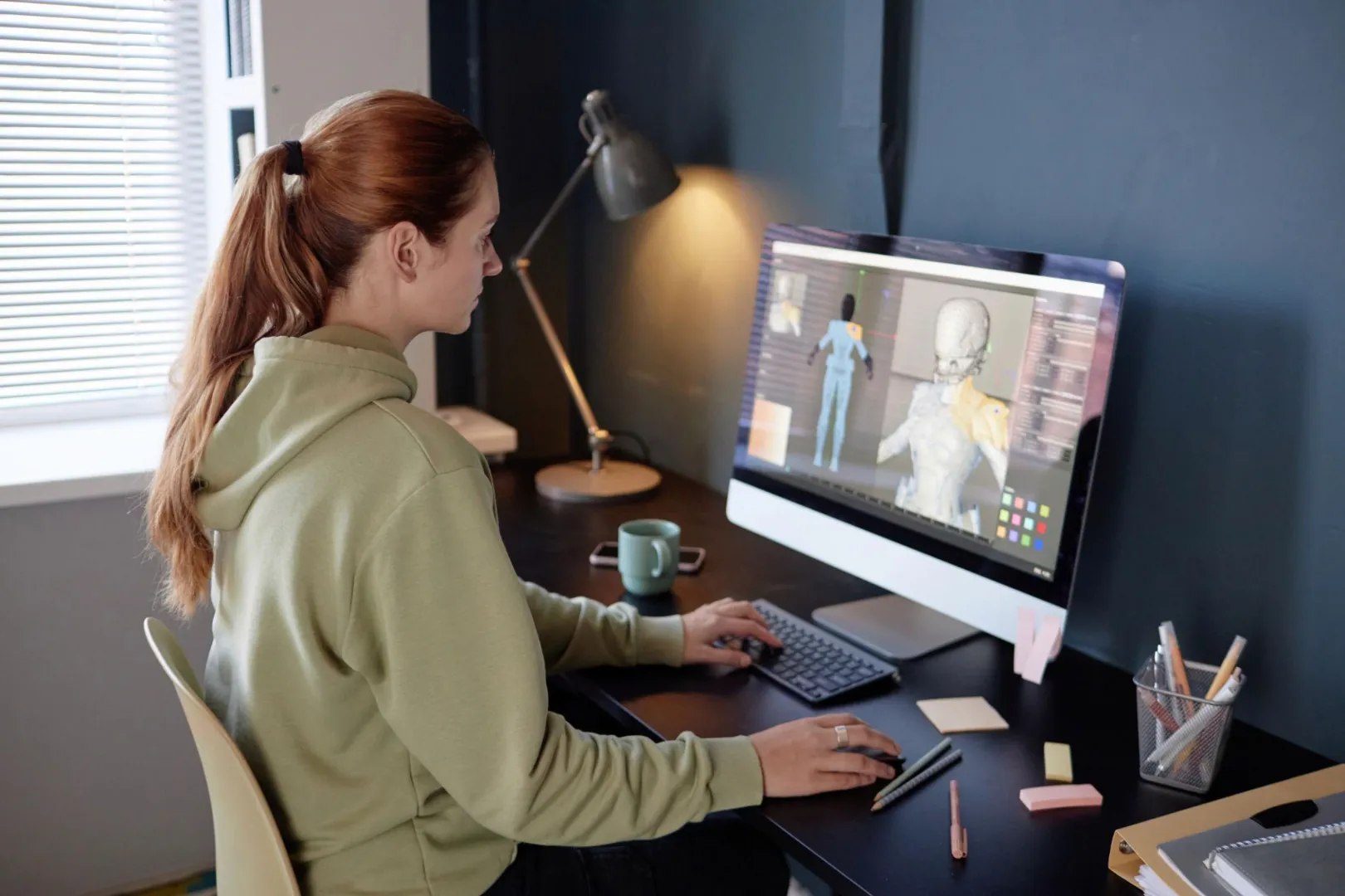 Dari Sketsa ke Layar: Bangun Karier sebagai Mid 2D Animator di Era Industri Kreatif Digital